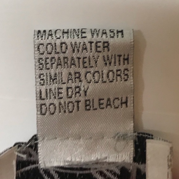 Lace cardigan- J Gee - Picture 5 of 6